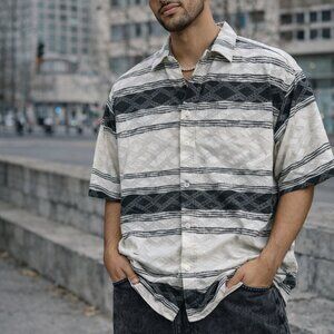 Striped Short Sleeve Shirt breathable fabric.